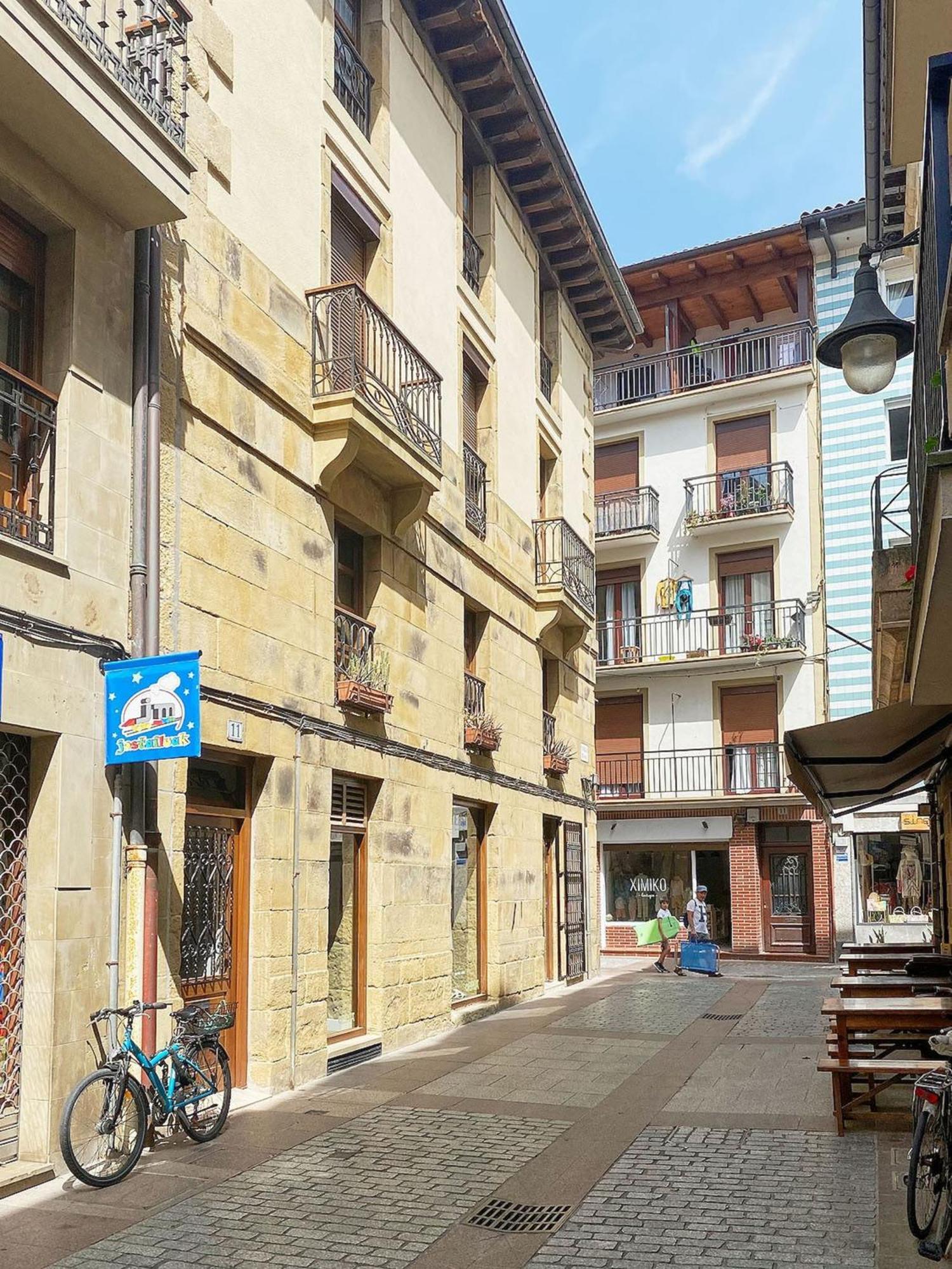 Ferienwohnung Earra - Casa Trini - Centro Y 2 Min De La Playa Zarautz Exterior foto